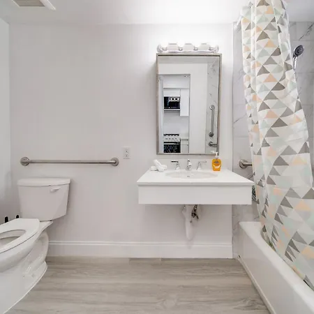 Deco Beachside Apt, W/2 Queen Beds, Washer/Dryer Miami Beach Extérieur photo
